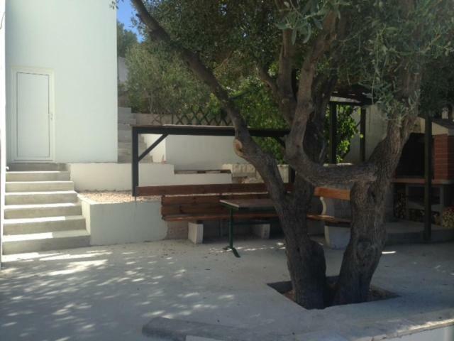 Holiday Home - Apartment Carmen Sevid Exterior foto